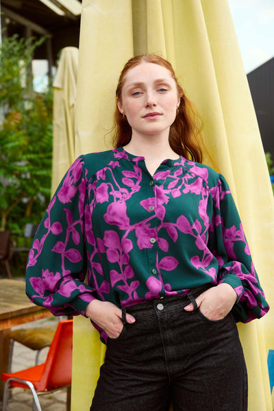 Viscose vert foncé à imprimé fleurs fuchsia - €26/m