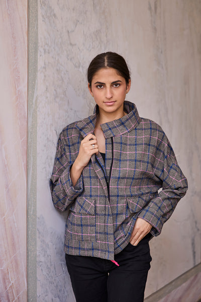 Dark checked cotton mix - €25/m