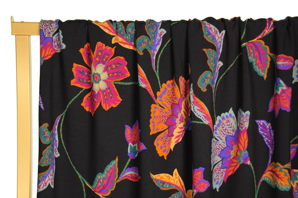 Black viscose with flowers - €26/m