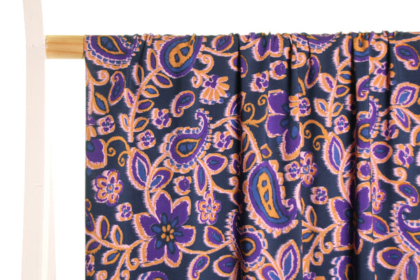 Viscose bleue à imprimé cachemire - €26/m