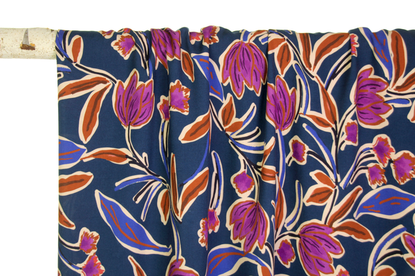 Sample piece - Blue viscose with purple flowers - 1.6m