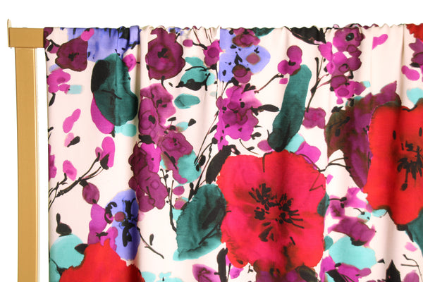 Flower garden viscose - €26/m