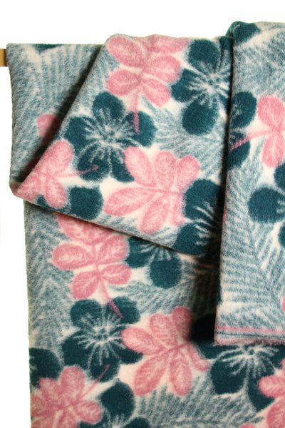 Laine fleurs en rose et vert - €29,9/m