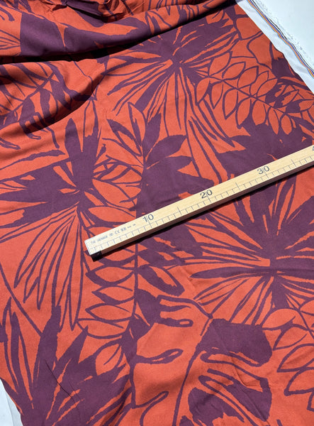 Coupon échantillon - Viscose brun roux à imprimé feuilles