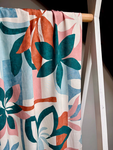 Sample piece - Soft flower viscose