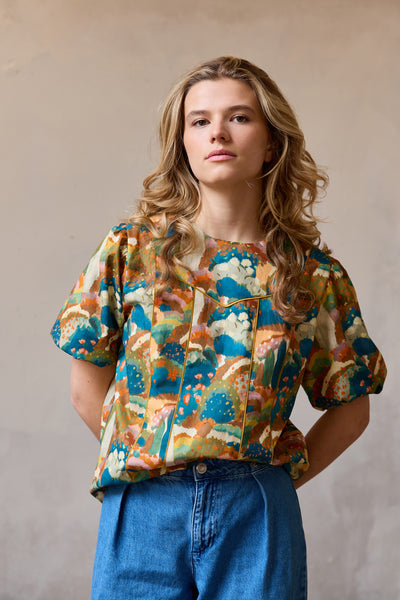 Romantic landscape cotton - €26/m