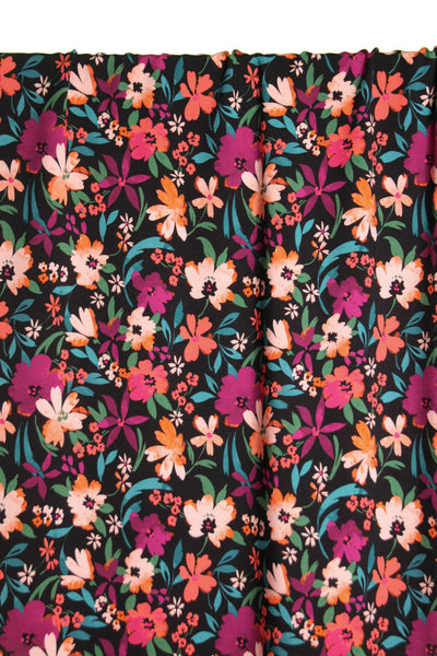 Viscose à fleurs petites en fuchsia - €26/m