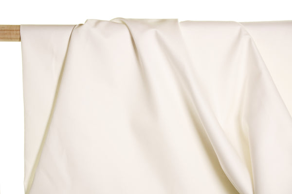 White organic twill cotton - €21,5/m